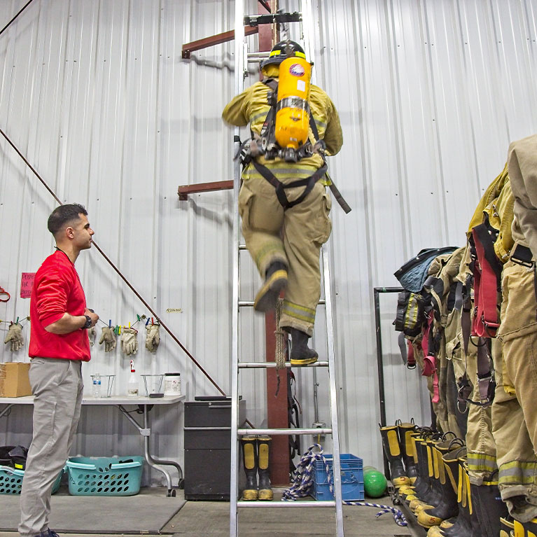 Ladder Climb